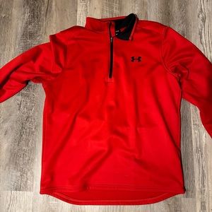 UA pullover